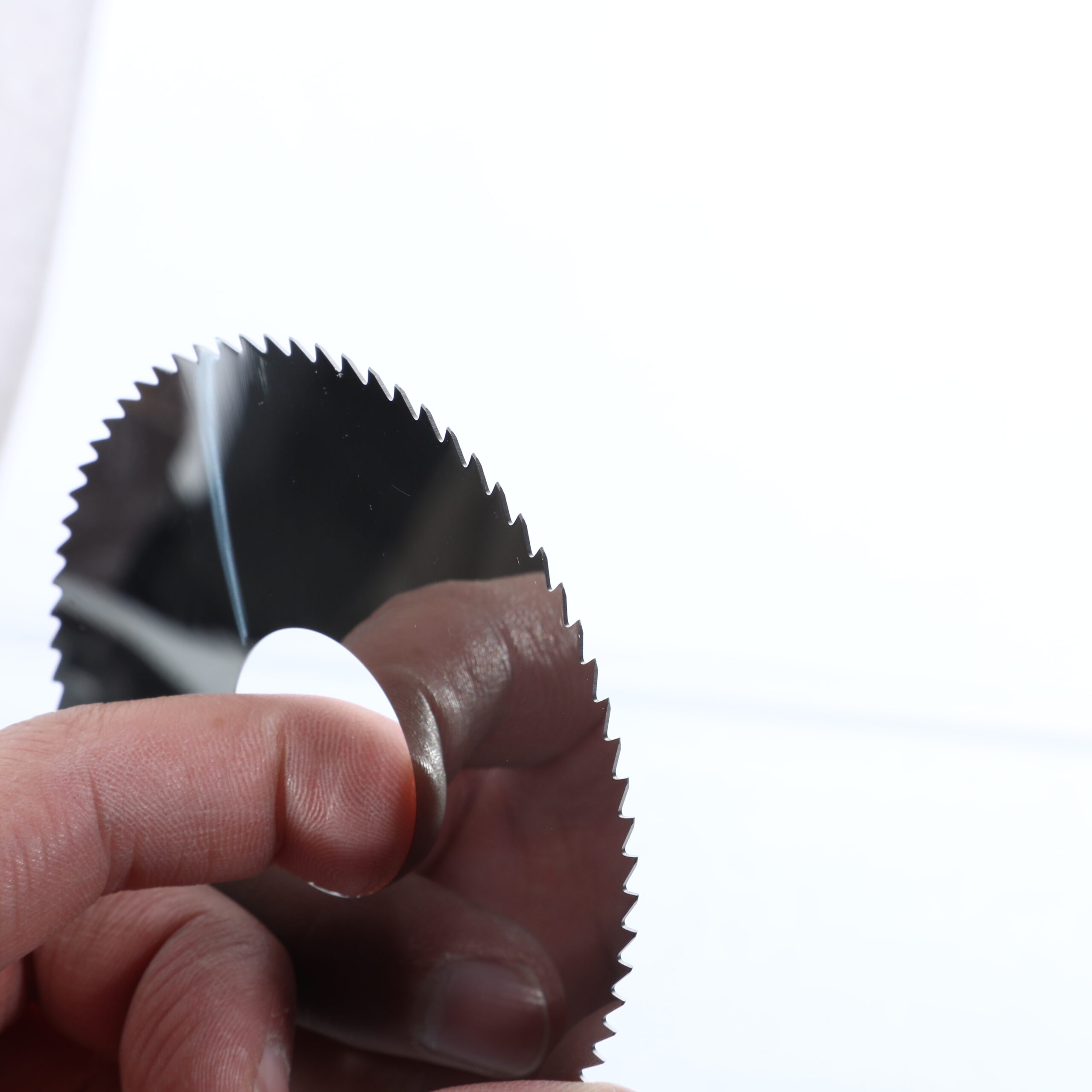 Solid carbide saw blade milling cutter