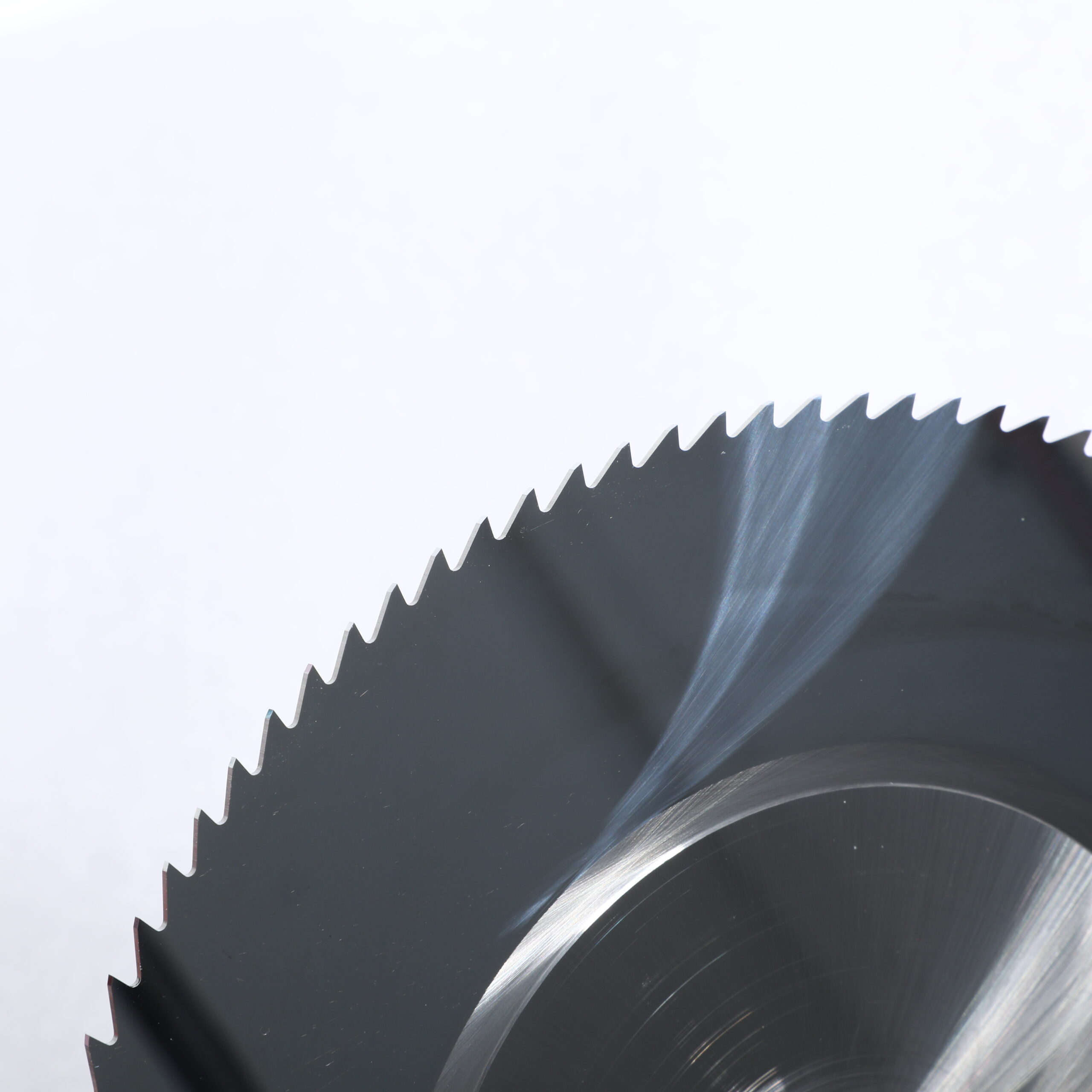 Saw blade tooth shape